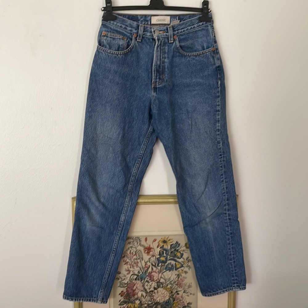 Vintage classic fit gap jeans size 6 ankle medium wash high waisted